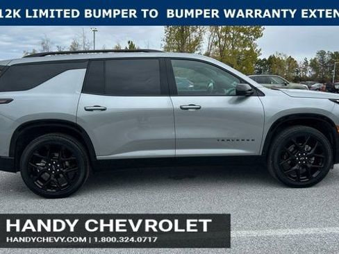 Certified 2024 Chevrolet Traverse RS w/ LPO, Floor Liner Package image 2