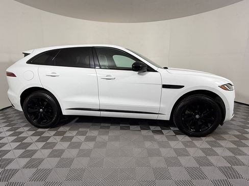 Used 2026 Jaguar F-PACE R-Dynamic S image 8