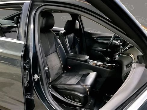 Used 2014 Chevrolet Impala LT FWD image 15