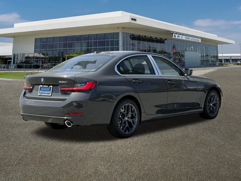 New 2026 BMW 330i Sedan RWD image 10