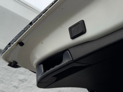 Used 2024 Toyota RAV4 XLE w/ Convenience Package image 30