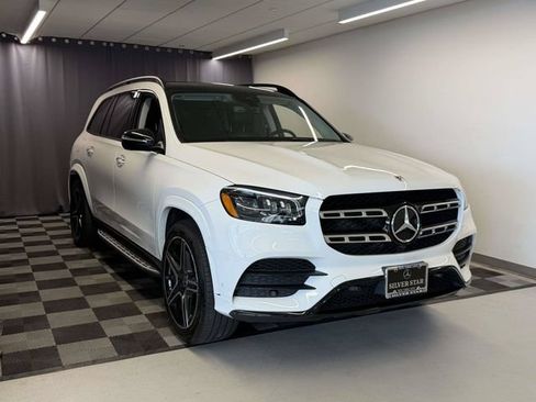 Certified 2023 Mercedes-Benz GLS 450 4MATIC image 3