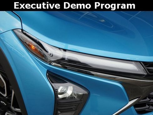 Used 2025 Chevrolet Trax RS w/ Driver Confidence Package image 12