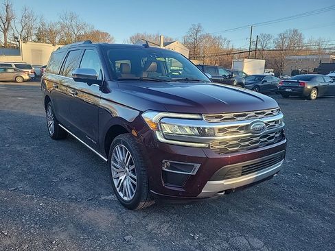 Certified 2024 Ford Expedition Max Platinum image 2