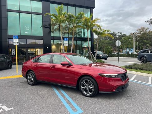 Used 2024 Honda Accord EX image 7