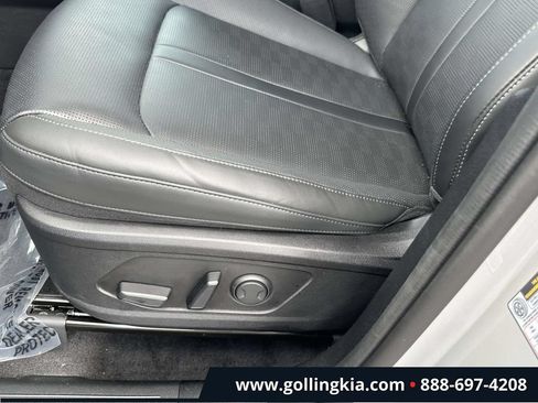 Certified 2026 Kia Sorento S FWD image 17