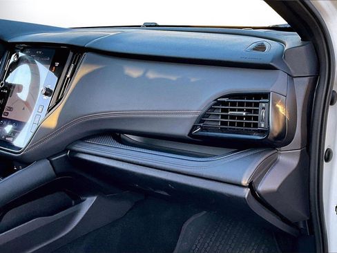 Used 2022 Subaru Outback Wilderness image 20