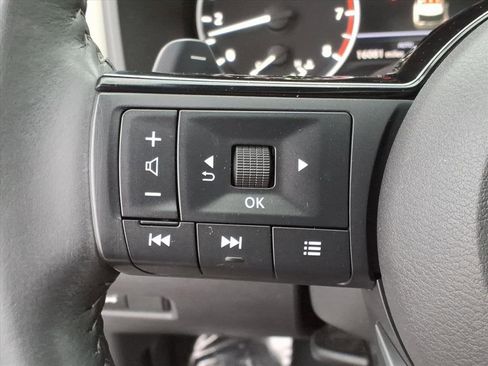 Certified 2023 Nissan Rogue SV w/ SV Premium Package image 23