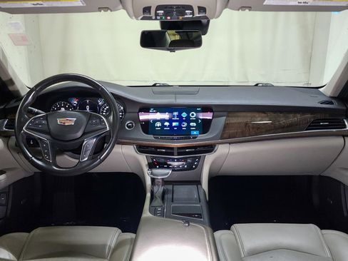 Used 2018 Cadillac CT6 Luxury image 24