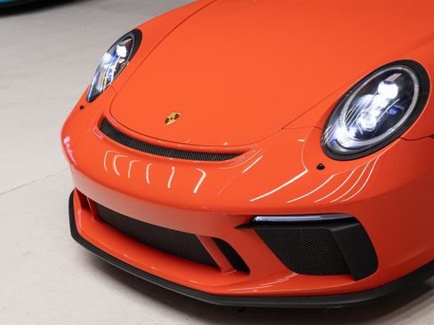 Certified 2018 Porsche 911 GT3 image 31