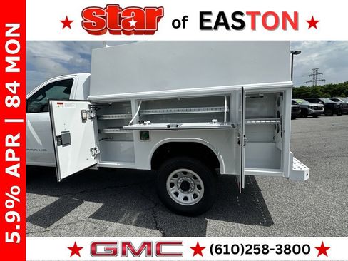 New 2025 GMC Sierra 3500 Pro w/ Convenience Package image 29