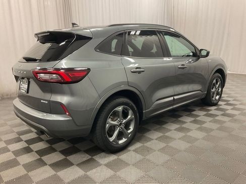 Used 2024 Ford Escape ST-Line AWD/4WD image 2