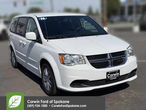 Used 2016 Dodge Grand Caravan SE FWD image 1