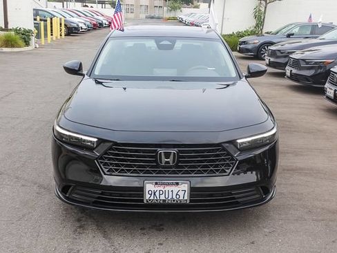 Used 2024 Honda Accord EX image 2