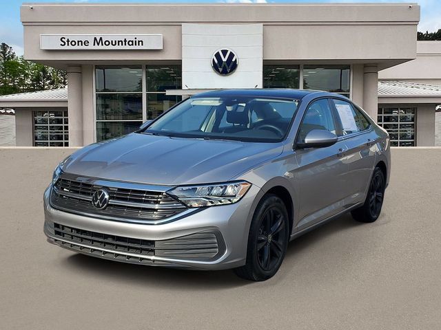 Certified 2024 Volkswagen Jetta SE w/ Panoramic Sunroof Package FWD 360° Tour