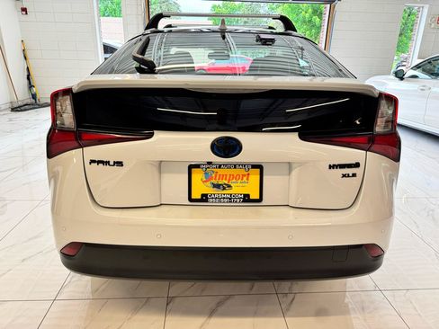Used 2021 Toyota Prius FWD image 6