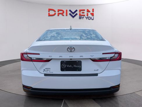 Used 2025 Toyota Camry LE w/ Convenience Package AWD/4WD image 4