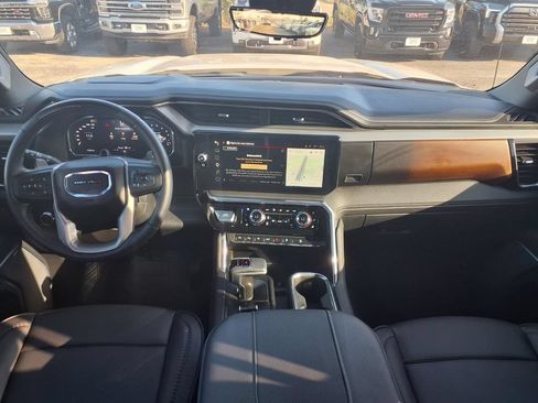 Certified 2026 GMC Sierra 1500 Denali AWD/4WD image 3