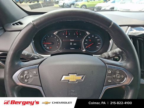 Used 2023 Chevrolet Traverse LT AWD/4WD image 23