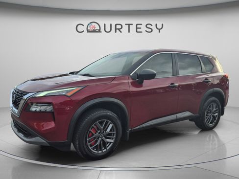 Certified 2023 Nissan Rogue S AWD/4WD image 1