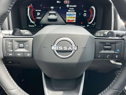 Used 2026 Nissan Rogue Platinum w/ Platinum Premium Package AWD/4WD image 13
