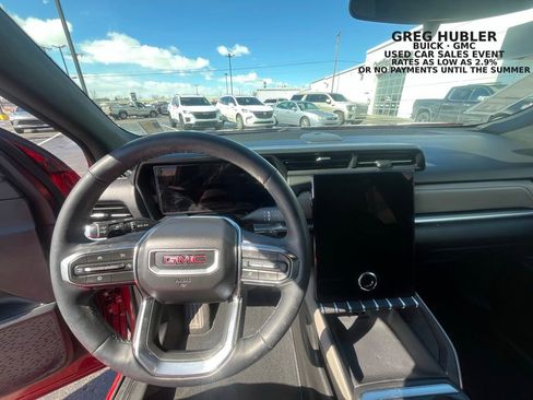 Used 2025 GMC Terrain Elevation w/ Elevation Premium Package image 33