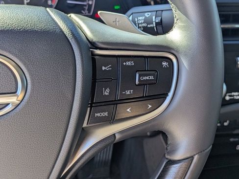 Used 2022 Lexus ES 350 Luxury image 24