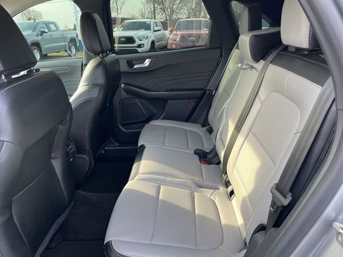 Used 2024 Ford Escape Platinum image 16