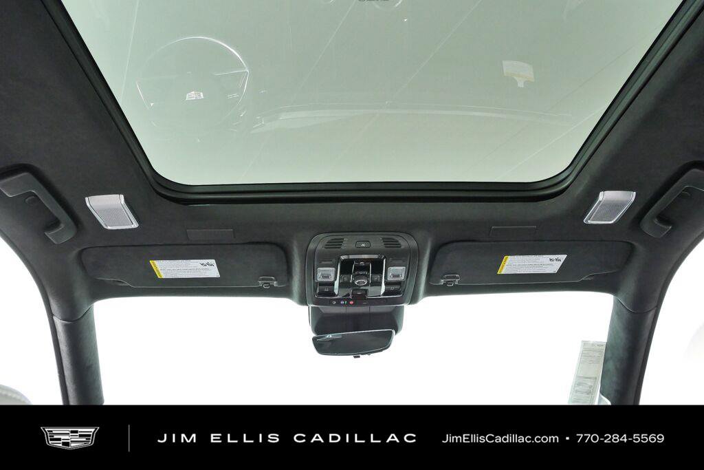 New 2026 Cadillac Escalade Platinum Sport w/ LPO, ONYX Package AWD/4WD image 22