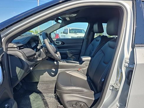 New 2026 Jeep Compass Limited AWD/4WD image 9