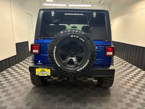 Used 2018 Jeep Wrangler Unlimited Sport AWD/4WD image 5
