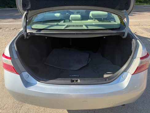 Used 2007 Toyota Camry LE FWD image 14