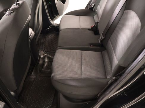 Used 2023 Kia Soul LX w/ LX Technology Package FWD image 11