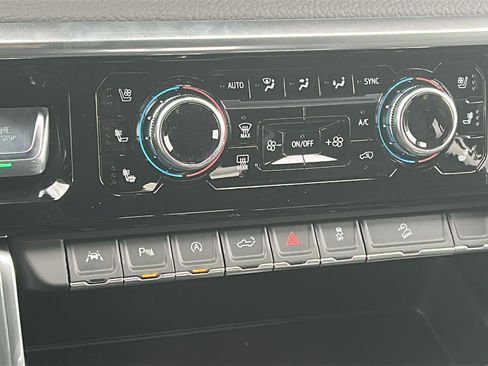 New 2026 GMC Sierra 1500 Denali w/ Denali Reserve Package image 25