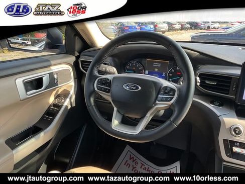 Used 2020 Ford Explorer XLT w/ Equipment Group 202A RWD image 18