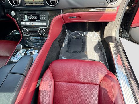Used 2016 Mercedes-Benz SL 550 w/ Sport Wheel Package image 17