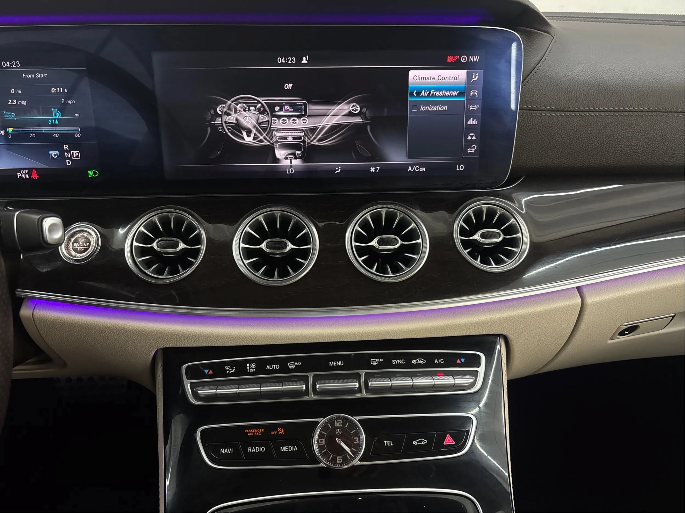 Used 2018 Mercedes-Benz E 400 4MATIC Coupe image 36