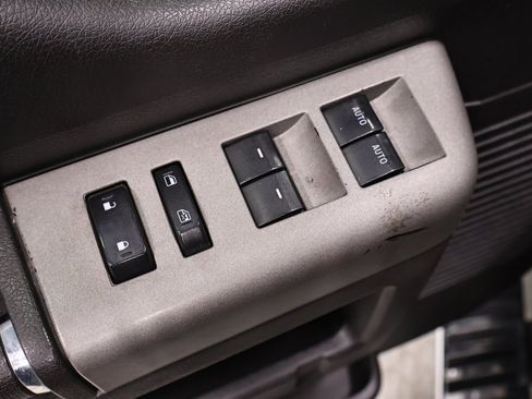 Used 2016 Ford F350 Lariat w/ Lariat Ultimate Package image 10