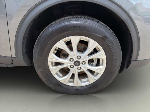 Used 2025 Ford Escape Active AWD/4WD image 25