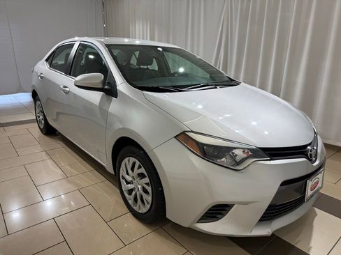 Used 2015 Toyota Corolla LE FWD image 7