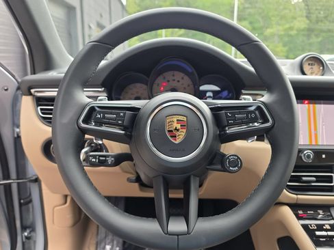 New 2026 Porsche Macan AWD/4WD image 27