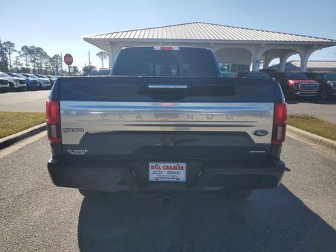 Used 2019 Ford F150 Platinum w/ Equipment Group 701A Luxury image 4