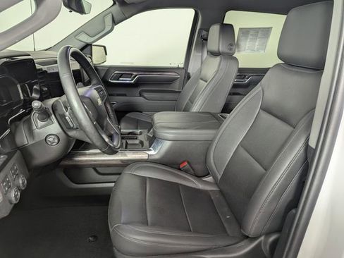 Used 2023 Chevrolet Silverado 1500 LTZ w/ Technology Package image 10