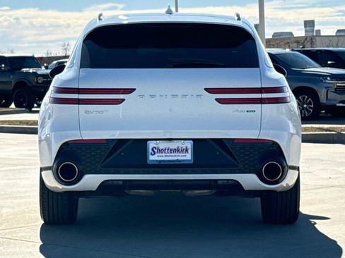 Used 2025 Genesis GV70 3.5T Sport image 7