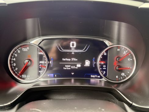 Used 2020 Chevrolet Blazer RS w/ LPO, Floor Liner Package FWD image 16