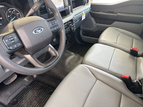 New 2025 Ford F250 XL image 9