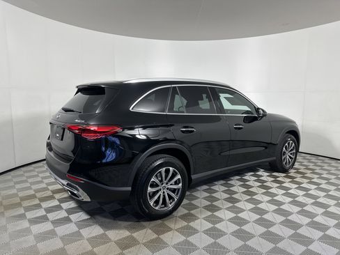 New 2026 Mercedes-Benz GLC 300 4MATIC image 6