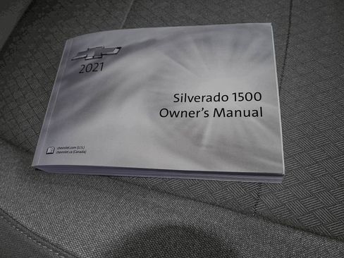 Used 2021 Chevrolet Silverado 1500 RST image 37