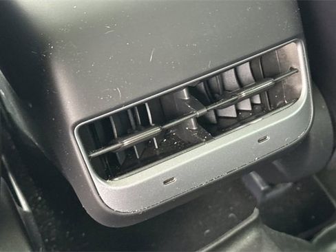 Used 2022 Tesla Model 3 Performance image 37