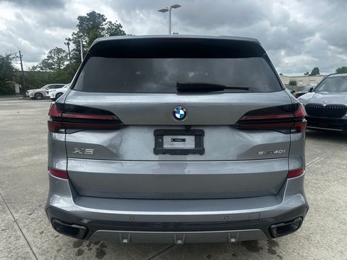 Certified 2024 BMW X5 sDrive40i w/ M Sport Package RWD image 8